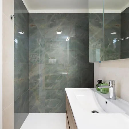 Apartamento Sublime Sea View Frontline In Vistas Los Cristianos (Tenerife)